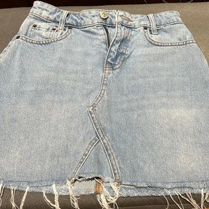 blue denim skirt